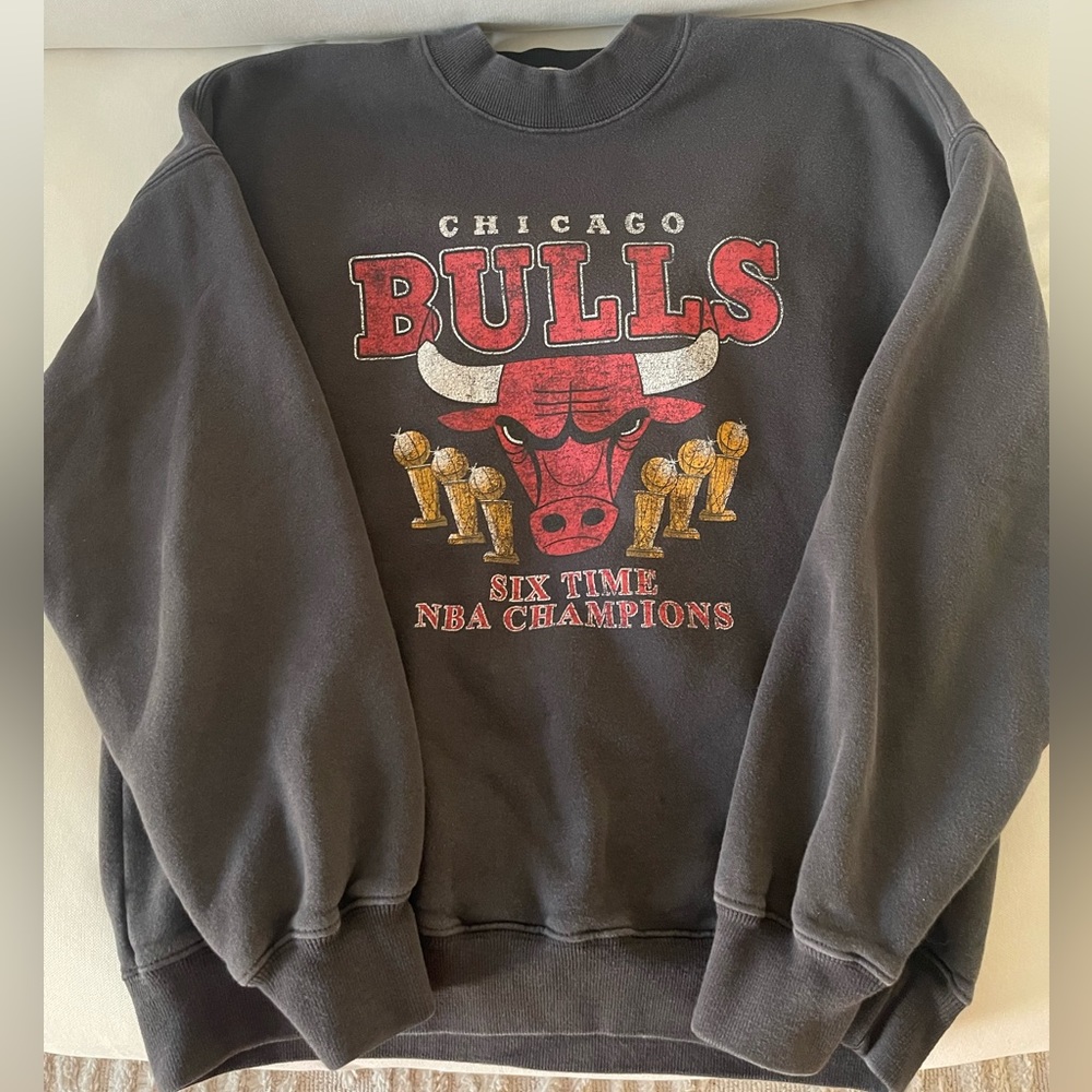 Abercrombie Vintage Chicago Bulls Sweatshirt